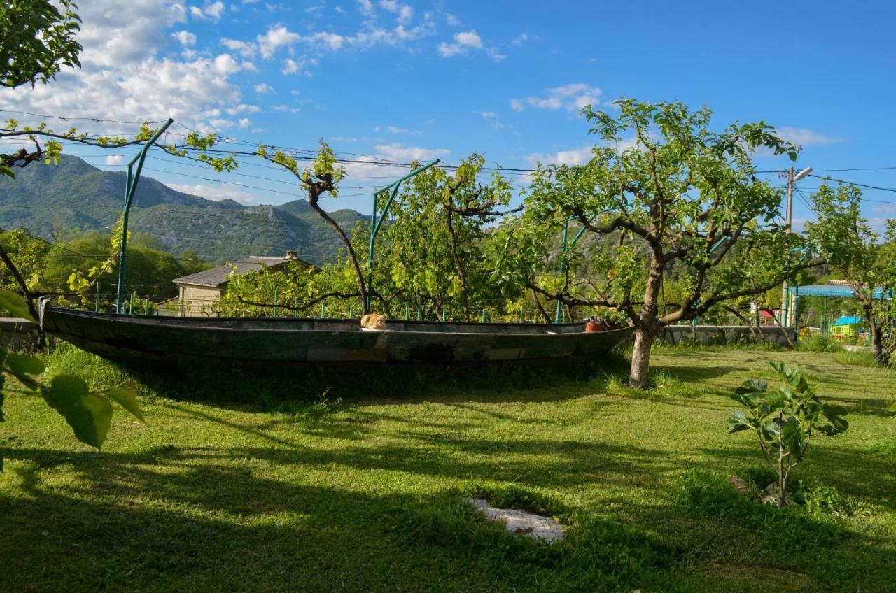Country House Djurisic Вирпазар Екстериор снимка
